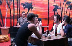 Cafe Lounge - Tweed Heads Accommodation 2