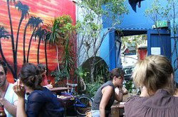 Cafe Lounge - Tweed Heads Accommodation 3