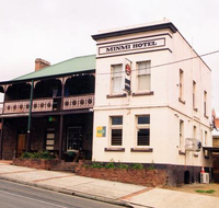 Minmi Hotel - Tweed Heads Accommodation
