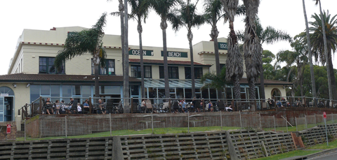 Ocean Beach Hotel - Tweed Heads Accommodation 0