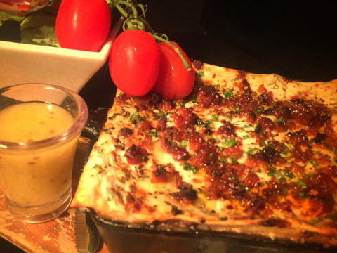 Viva La Vida Wine & Tapas Bar - Tweed Heads Accommodation 3