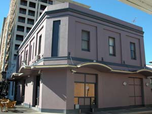 Waymouth Marble Bar - Tweed Heads Accommodation 0