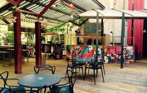 Oasis Bar - Tweed Heads Accommodation 2