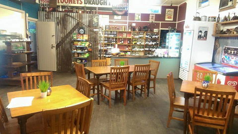 Hannam Vale Store & Bottle Shop - Tweed Heads Accommodation 2