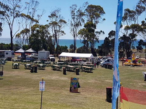 Bridport Summer Party February 2021 - Tweed Heads Accommodation 1