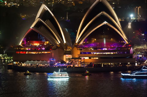 Exclusive New Years Eve Cruise On  Silver Spirit - Tweed Heads Accommodation 0
