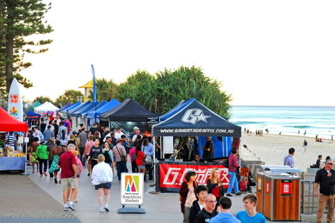 Surfers Paradise Beachfront Markets - Tweed Heads Accommodation 1