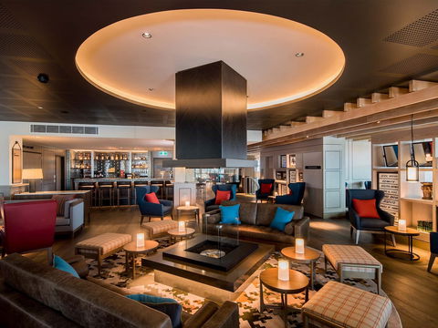 Live Music In 1867 Lounge - Tweed Heads Accommodation 0