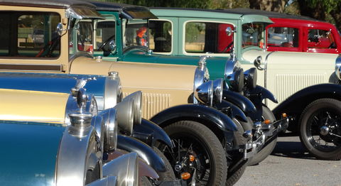 Queen's Birthday Car Rally - Tweed Heads Accommodation 0
