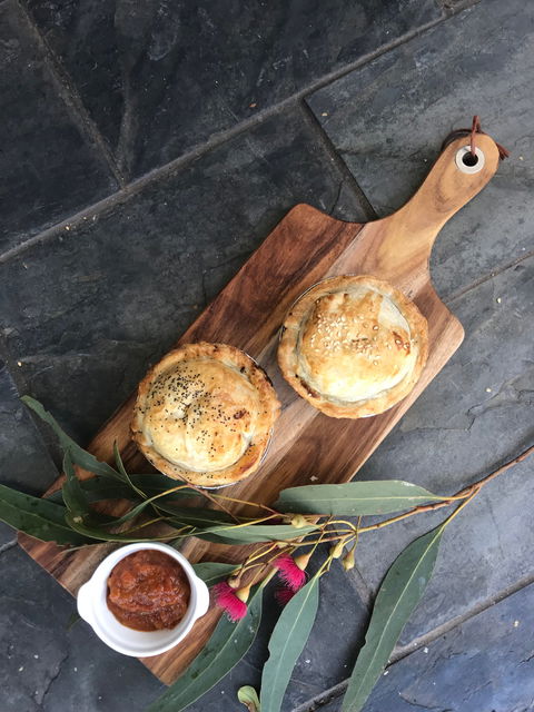 Aged Wine And Vintage Pies - Tweed Heads Accommodation 0
