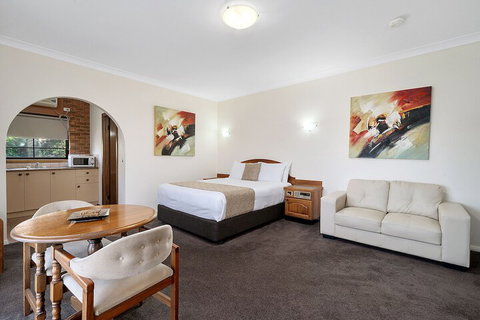 Heritage Motor Inn Corowa - Tweed Heads Accommodation 5