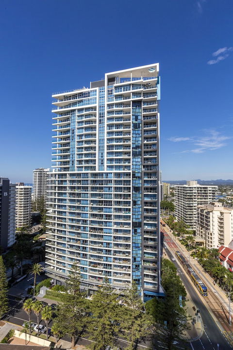 Artique Surfers Paradise - Tweed Heads Accommodation 1