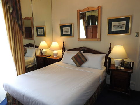 Manor Boutique Hotel Sydney - Tweed Heads Accommodation 3