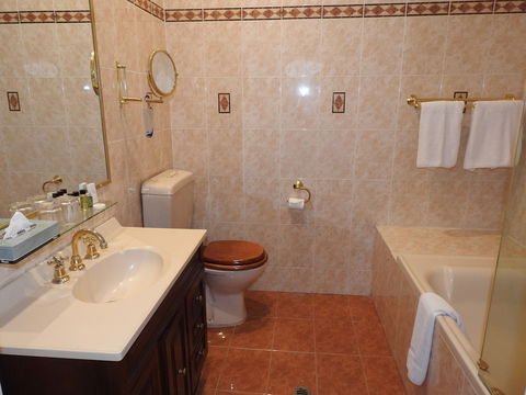 Manor Boutique Hotel Sydney - Tweed Heads Accommodation 4