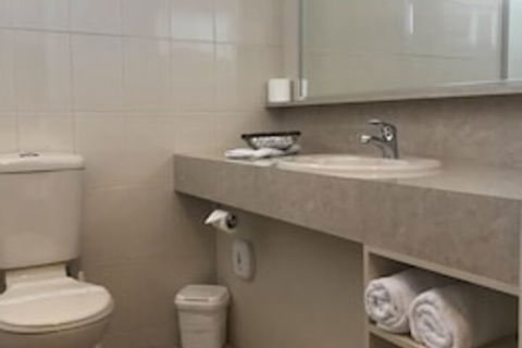 Nagambie Motor Inn - Tweed Heads Accommodation 6