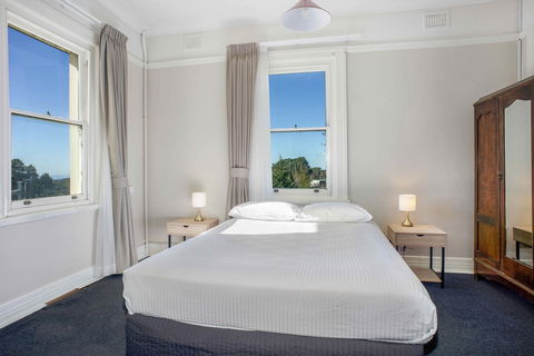 The Grand View Hotel - Tweed Heads Accommodation 2