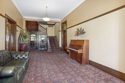 The Grand View Hotel - Tweed Heads Accommodation 1