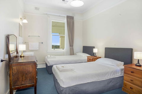 The Grand View Hotel - Tweed Heads Accommodation 5