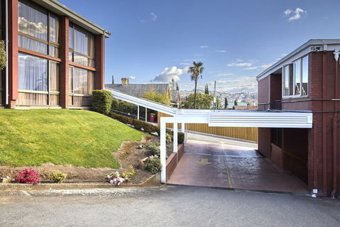 Commodore Regent - Tweed Heads Accommodation 3