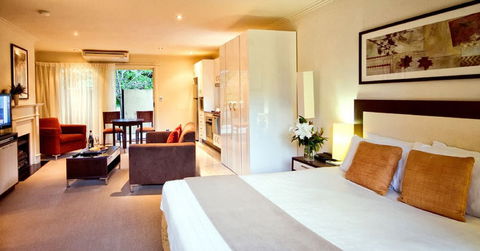 Falls Mountain Retreat - Tweed Heads Accommodation 3