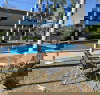 Pine Tree Motel - Tweed Heads Accommodation