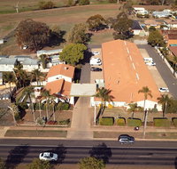 Tamworth Motor Inn  Cabins - Tweed Heads Accommodation