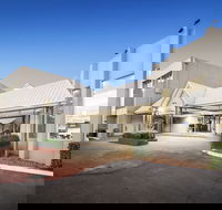 Ciloms Airport Lodge - Tweed Heads Accommodation