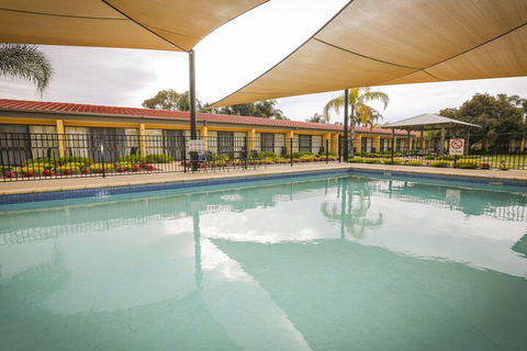 Comfort Inn Deakin Palms - Tweed Heads Accommodation 5