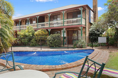 The Settlement Historic Hotel - Tweed Heads Accommodation 4