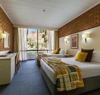Alice in The Territory - Tweed Heads Accommodation