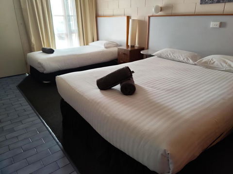 Yarragon Motel - Tweed Heads Accommodation 1