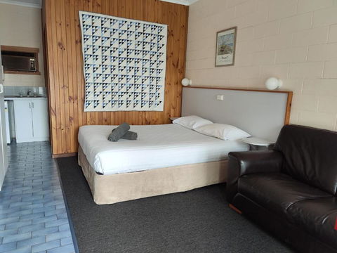 Yarragon Motel - Tweed Heads Accommodation 2