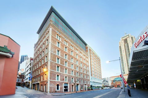Holiday Inn Darling Harbour, An IHG Hotel - Tweed Heads Accommodation 1