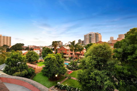 Comfort Apartments Royal Gardens - Tweed Heads Accommodation 2