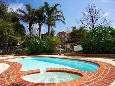 Comfort Apartments Royal Gardens - Tweed Heads Accommodation 4