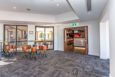 Country Comfort Perth - Tweed Heads Accommodation 4