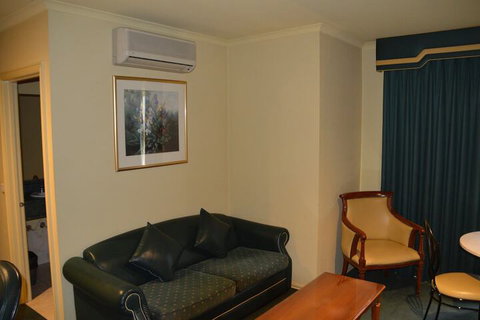 Rowville International Hotel - Tweed Heads Accommodation 7