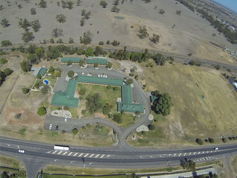 Overlander Homestead Motel - Tweed Heads Accommodation 1