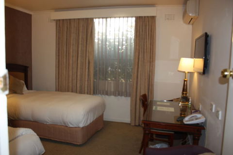 Country Plaza Queanbeyan - Tweed Heads Accommodation 6