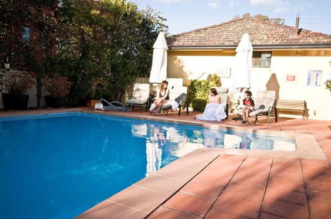 Country Plaza Queanbeyan - Tweed Heads Accommodation 3
