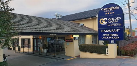 Country Plaza Queanbeyan - Tweed Heads Accommodation 1