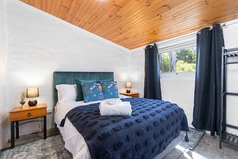 Reillys Wines Heritage Cottages - Tweed Heads Accommodation 5