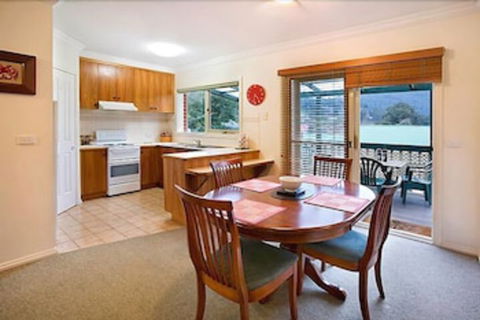 Annie's Escape In Warburton - Tweed Heads Accommodation 2