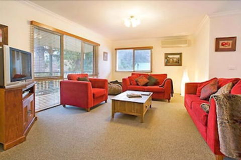 Annie's Escape In Warburton - Tweed Heads Accommodation 4
