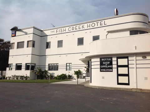 Fish Creek Hotel - Tweed Heads Accommodation 5