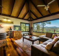 Lombok on Waterfall Retreat - Tweed Heads Accommodation
