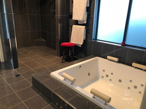 The Glen - Tweed Heads Accommodation 1