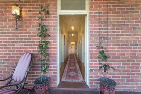 Bairnsdale Bed And Breakfast - Tweed Heads Accommodation 1