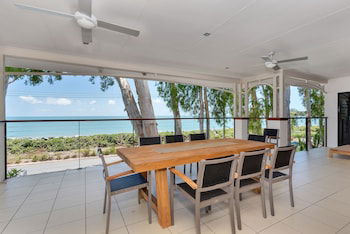 Seascape Luxury Beachfront Holiday House - Tweed Heads Accommodation 1