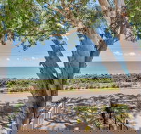 Seascape Luxury Beachfront Holiday House - Tweed Heads Accommodation